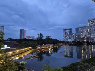 Đánh giá Galaxy S25 FE: Màn hình đẹp, camera tốt, hiệu năng đủ dùng - 17