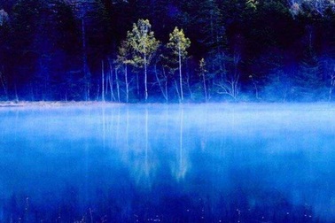 Hồ Onneto - miền hoang dã tâm linh bí ẩn của xứ sở hoa anh đào