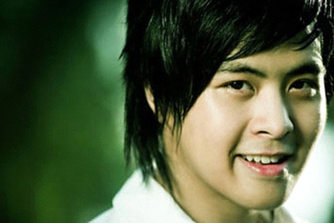 Nghe lại những bài hit của Wanbi Tuấn Anh