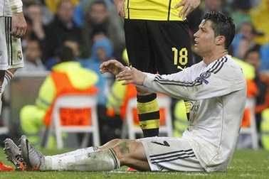 Bão chấn thương hoành hành “siêu kinh điển”