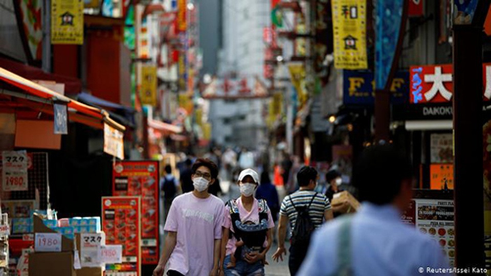 Tokyo bỏ hạn chế tái nhập cảnh với cư dân nước ngoài từ 1/9 - 3 Tokyo bỏ hạn chế tái nhập cảnh với cư dân nước ngoài từ 1/9 - 3