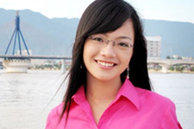 Nữ MC “8 phẩy”