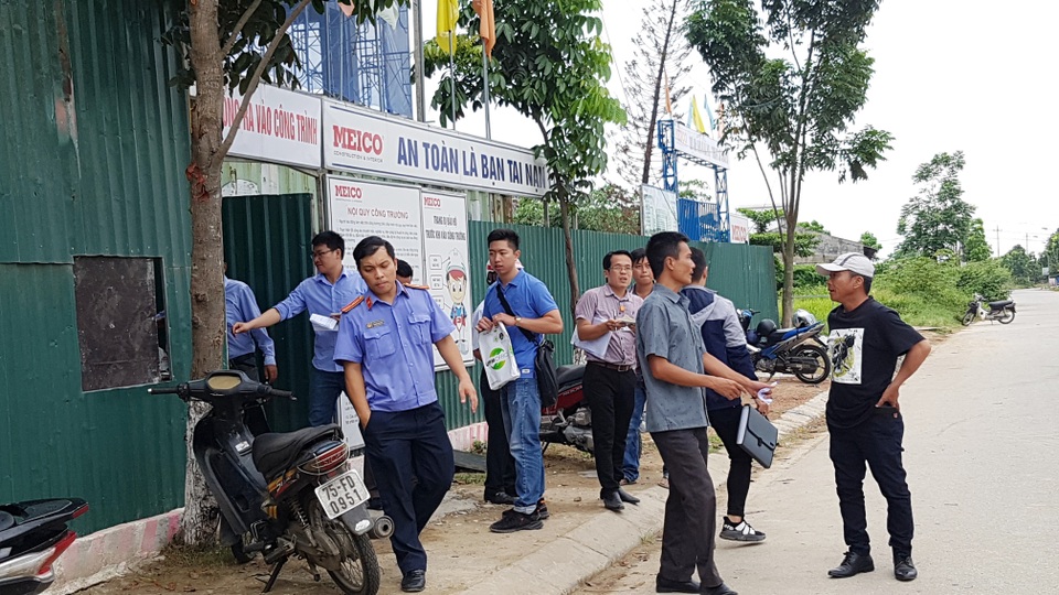 Một lao động ngã từ tầng 4 công trình chung cư xuống đất tử vong - 2 Một lao động ngã từ tầng 4 công trình chung cư xuống đất tử vong - 2