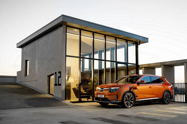 VinFast hợp tác E.ON Drive phát triển hạ tầng sạc tại cửa hàng VinFast châu Âu