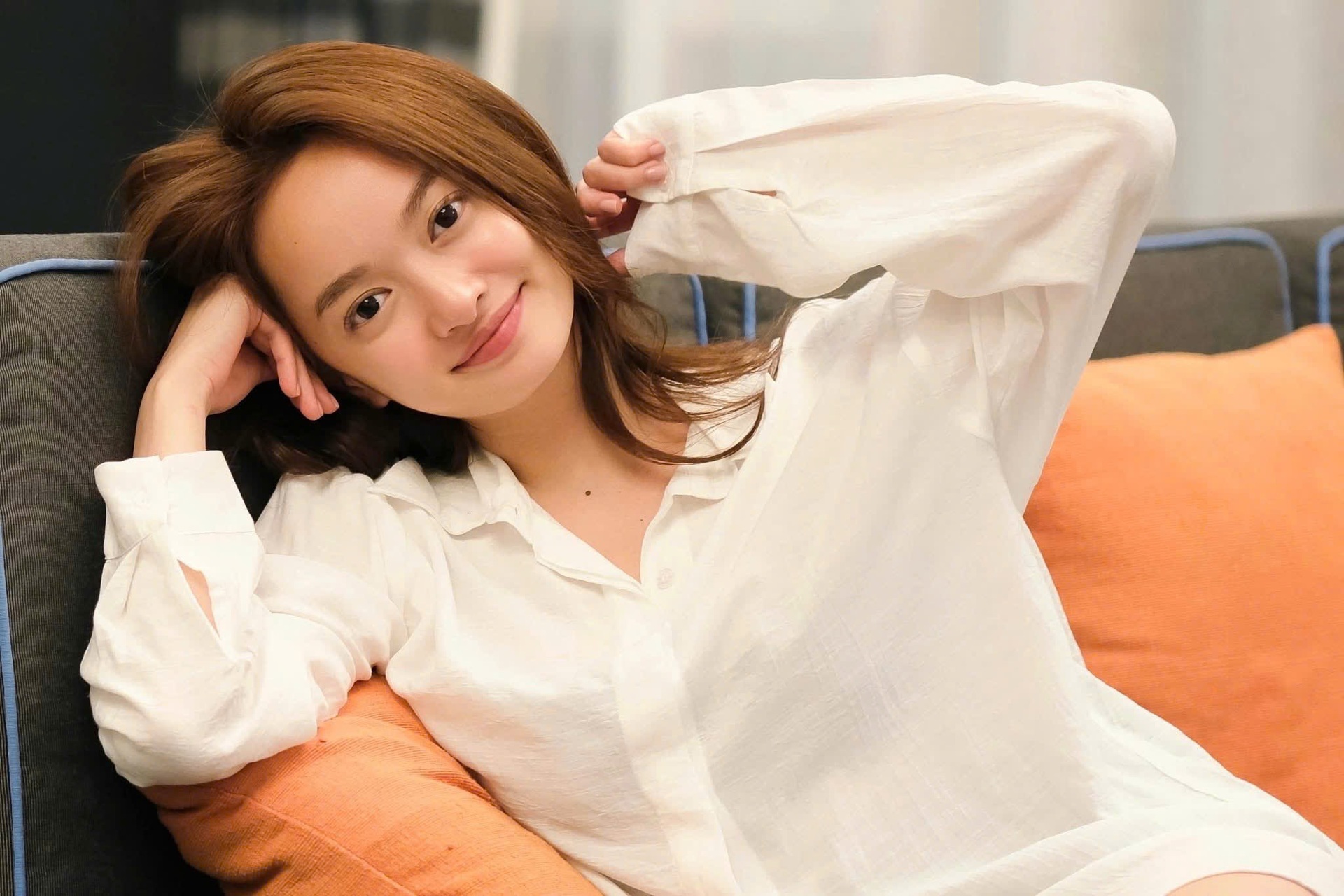 Đời thực gợi cảm của nữ tiếp viên cao 1,55m Kaity Nguyễn - 11