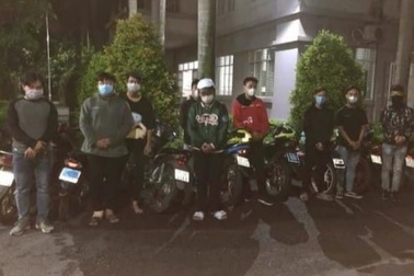 Ngăn chặn kịp thời 50 thanh niên tổ chức đua xe trong sáng sớm ngày bầu cử