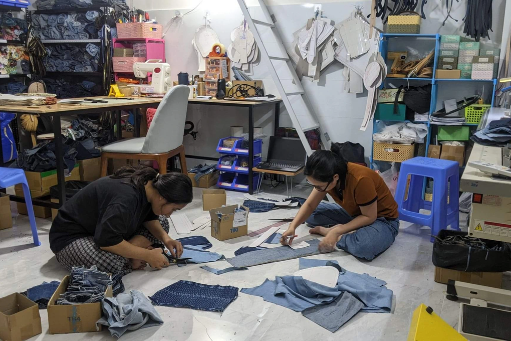 Cô gái tìm thấy bí kíp làm giàu từ chiếc quần jean cũ của chồng - 12 Cô gái tìm thấy bí kíp làm giàu từ chiếc quần jean cũ của chồng - 12