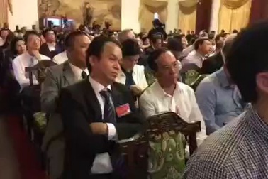 Thủ tướng đối thoại với Doanh nghiệp tại Hội nghị doanh nghiệp Việt Nam năm 2016 với chủ đề: “Doanh nghiệp Việt Nam - Động lực phát triển kinh tế của đất nước”.