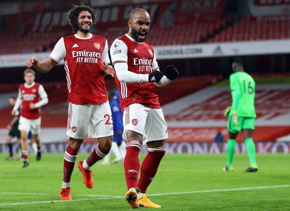 Arsenal 3-1 Chelsea: Kịch bản bất ngờ - 11 Arsenal 3-1 Chelsea: Kịch bản bất ngờ - 11