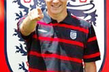 John Terry - Người kế thừa băng đội trưởng tuyển Anh