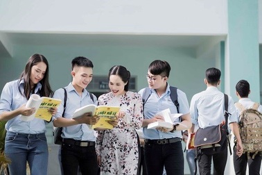 Khơi dậy sức sáng tạo và phẩm chất, năng lực của học sinh