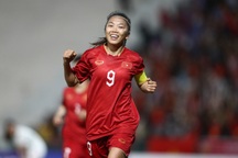 Huỳnh Như: "Tôi muốn gửi tặng bàn thắng cho gia đình"