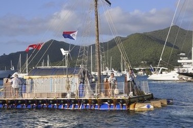 Cụ ông 85 tuổi vượt Đại Tây Dương cùng nhóm bạn già