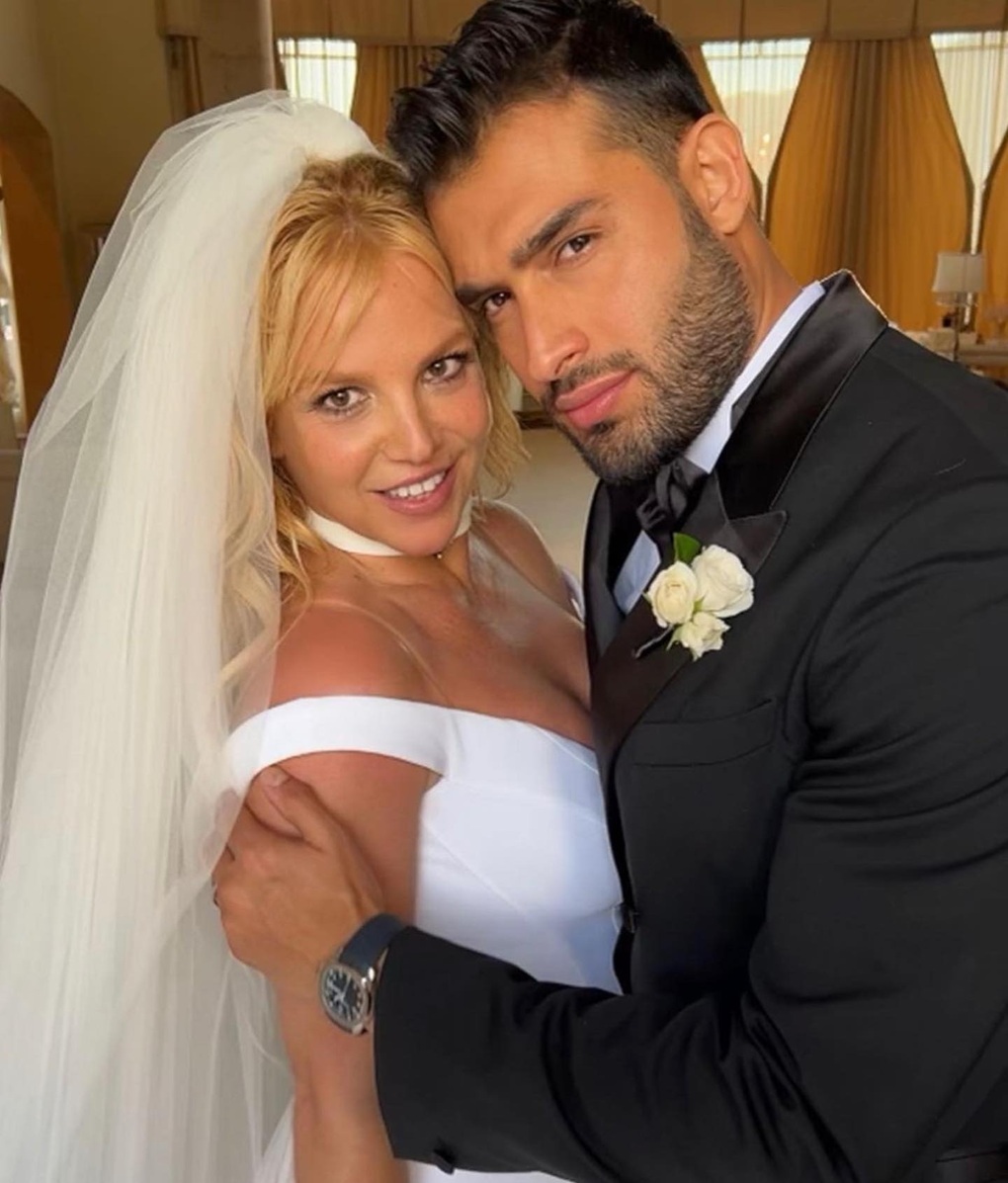 Britney Spears sắp ly hôn sau 1 năm kết hôn? - 2 Britney Spears sắp ly hôn sau 1 năm kết hôn? - 2