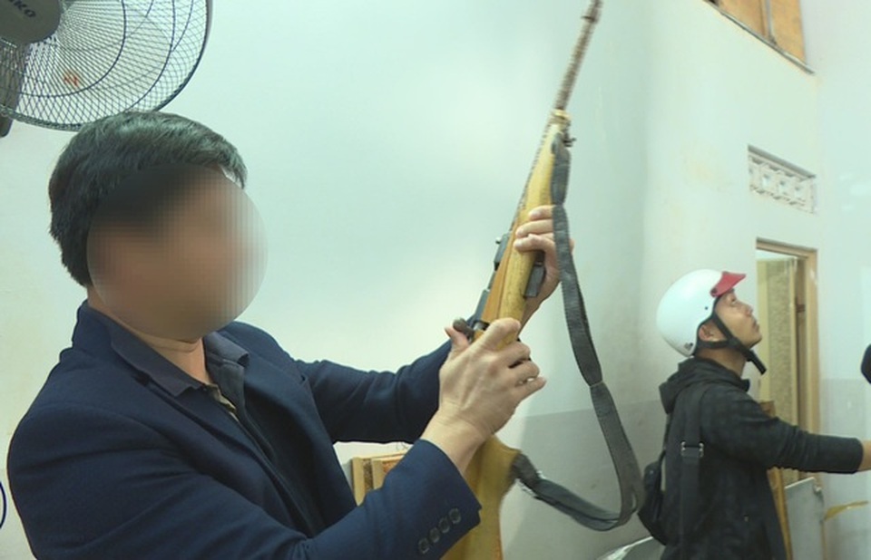 Đối tượng chuyên trộm cắp đào hầm để lẩn trốn - 2 Đối tượng chuyên trộm cắp đào hầm để lẩn trốn - 2