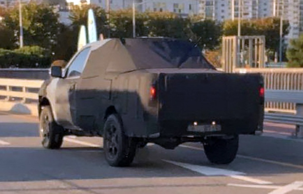 Lộ diện xe bán tải đầu tiên của Kia trên đường thử, chờ ra mắt đấu Ranger - 3 Lộ diện xe bán tải đầu tiên của Kia trên đường thử, chờ ra mắt đấu Ranger - 3