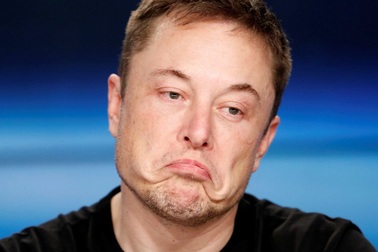 Elon Musk lại "làm trò trẻ con" trên mạng xã hội