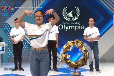 Nữ sinh Đường lên đỉnh Olympia nhảy "vũ điệu rửa tay" gây thích thú
