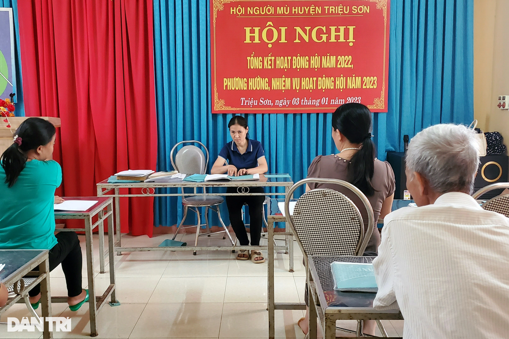 Điều kỳ diệu từ cậu bé 5 tuổi khiếm thị trở thành cử nhân luật - 5 Điều kỳ diệu từ cậu bé 5 tuổi khiếm thị trở thành cử nhân luật - 5