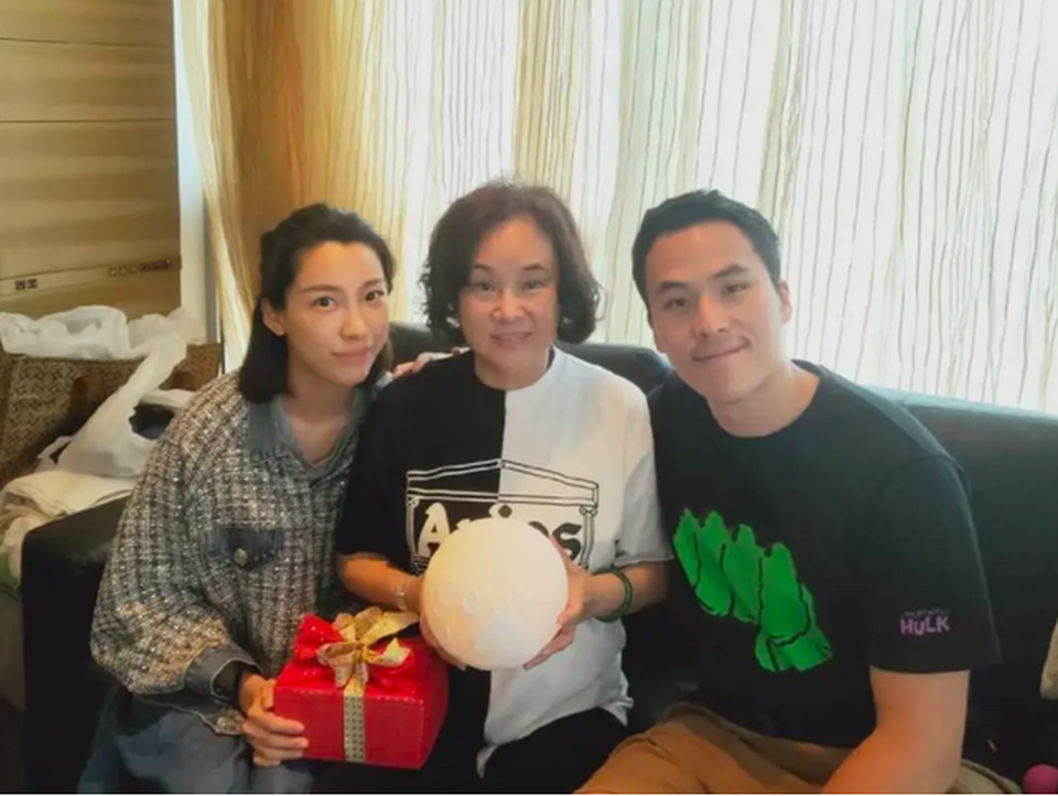 Con dâu cũ của “vua sòng bạc Macau” nhận được gì sau khi ly hôn - 2 Con dâu cũ của “vua sòng bạc Macau” nhận được gì sau khi ly hôn - 2