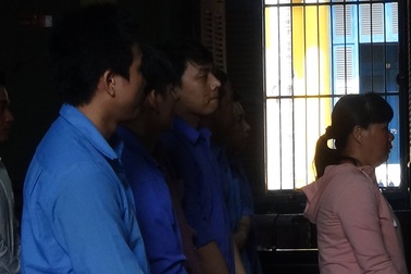 Giả danh giám đốc công ty xổ số để lừa đảo