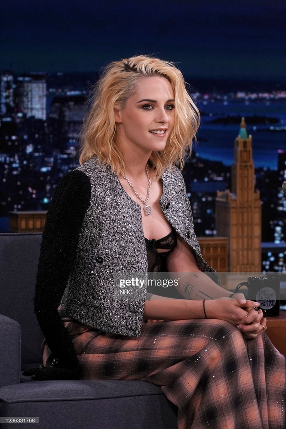 Kristen Stewart gọi chuyện tình với Robert Pattinson là trẻ con, ngớ ngẩn - 4 Kristen Stewart gọi chuyện tình với Robert Pattinson là trẻ con, ngớ ngẩn - 4
