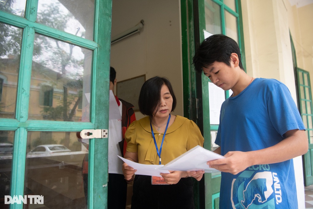 Lời dặn của giám thị thí sinh cần đặc biệt lưu ý thi lớp 10 tại Hà Nội - 3 Lời dặn của giám thị thí sinh cần đặc biệt lưu ý thi lớp 10 tại Hà Nội - 3