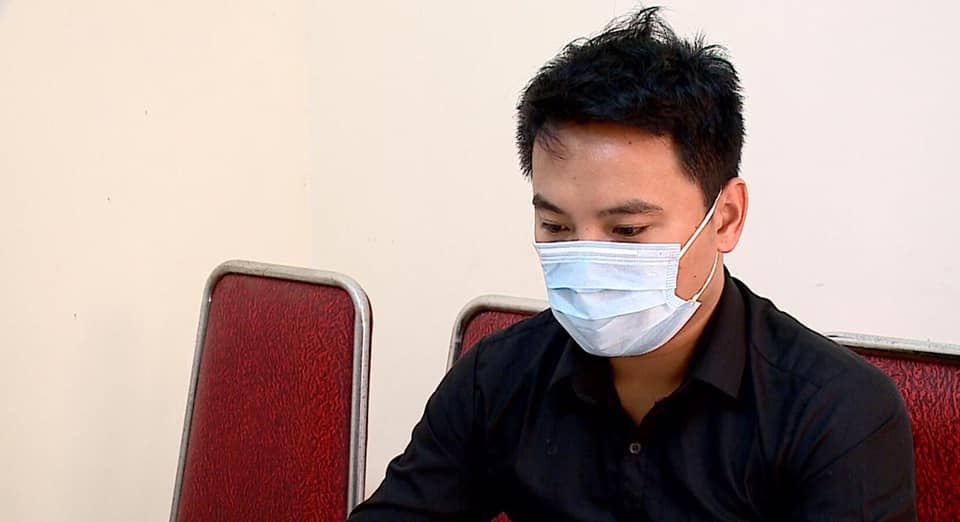 Cô gái Hà Nội bị lừa mua khẩu trang qua facebook - 1 Cô gái Hà Nội bị lừa mua khẩu trang qua facebook - 1
