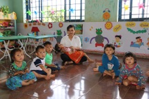 Sợ trò thất học, 8 cô giáo trẻ tình nguyện đứng lớp không lương