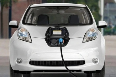 Thu nhập 3.000 USD/năm, người Việt mua xe thường còn khó đừng nói ô tô điện