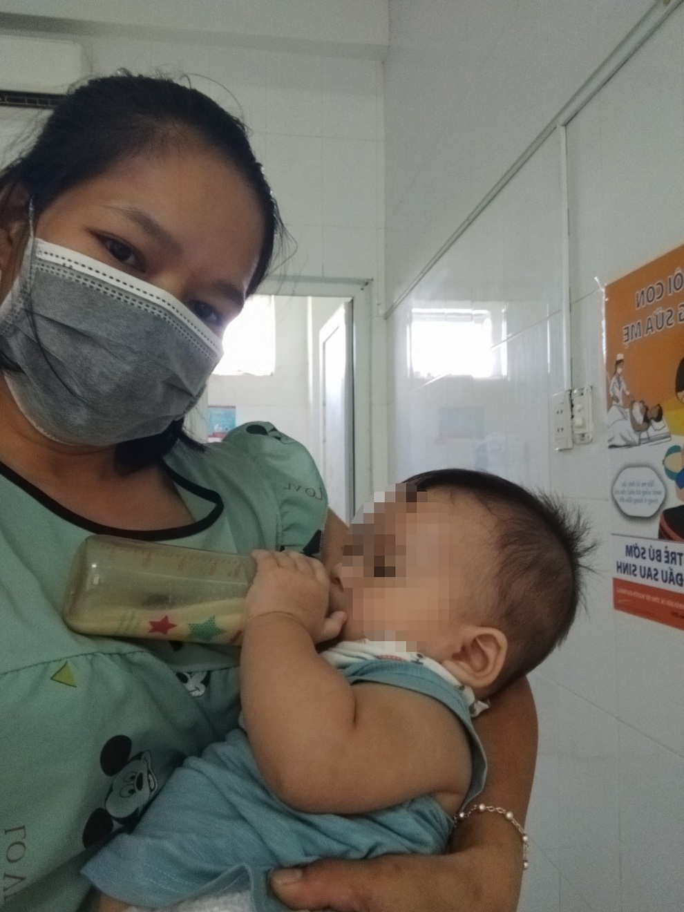 Đắk Nông: Nữ nhân viên y tế mắc Covid-19 làm mẹ của những F0 nhí - 4 Đắk Nông: Nữ nhân viên y tế mắc Covid-19 làm mẹ của những F0 nhí - 4