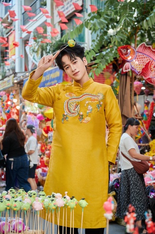 Á vương Hà Nội chia sẻ bí quyết diện áo dài nam vừa sành điệu vừa thoải mái - 2