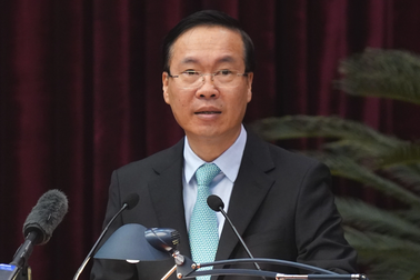 "Sức mạnh dân tộc không nằm ở tài nguyên, mà ở những con người có trí tuệ"