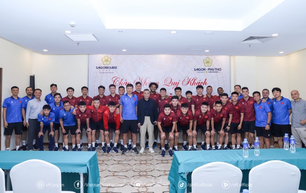 Chủ tịch VFF nhắn nhủ điều đặc biệt với đội tuyển Việt Nam - 2