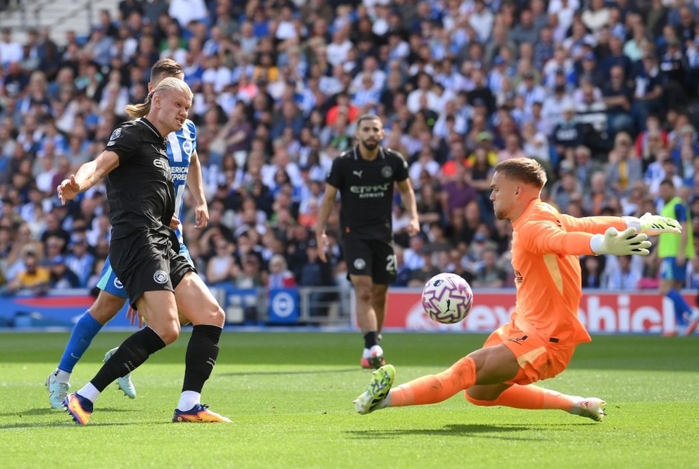 Erling Haaland បំបែកកំណត់ត្រា Premier League លើការចាញ់ Man City - ១ Erling Haaland phá kỷ lục ở Premier League trong ngày Man City thua trận - 1