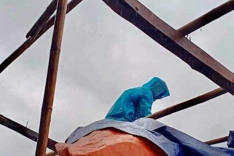 Bão chưa vào, nhiều nơi ở Thừa Thiên Huế đã chịu thiệt hại