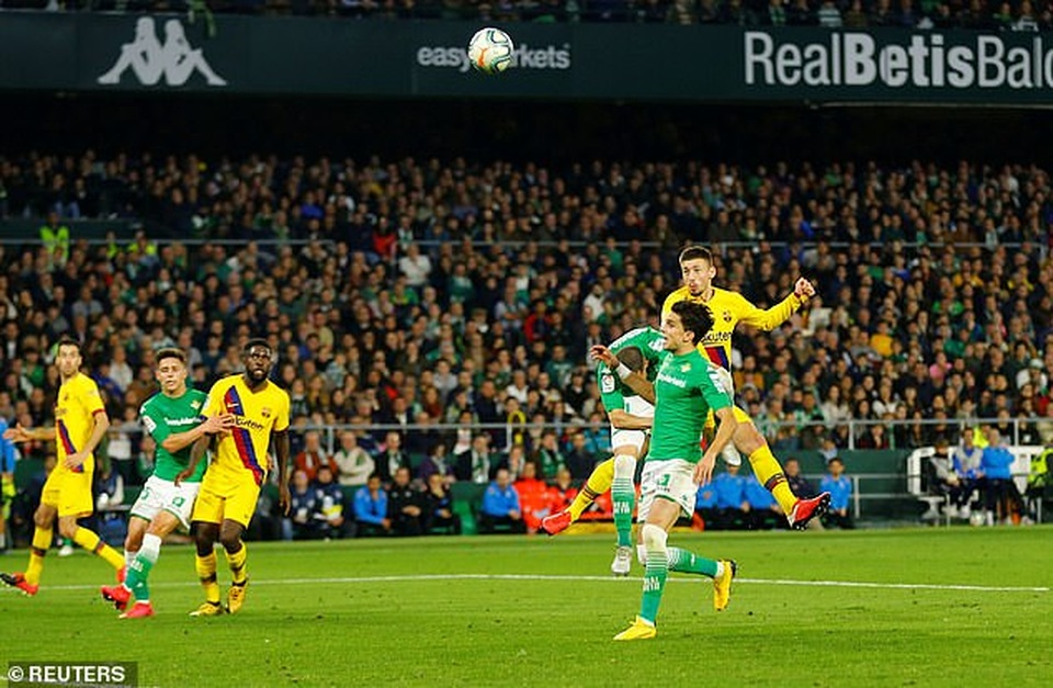 Betis 2-3 Barcelona: Chiến thắng nghẹt thở - 12 Betis 2-3 Barcelona: Chiến thắng nghẹt thở - 12