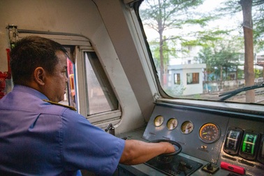 Ngày cuối năm với người lái tàu có 18 lần đón giao thừa nơi đất khách