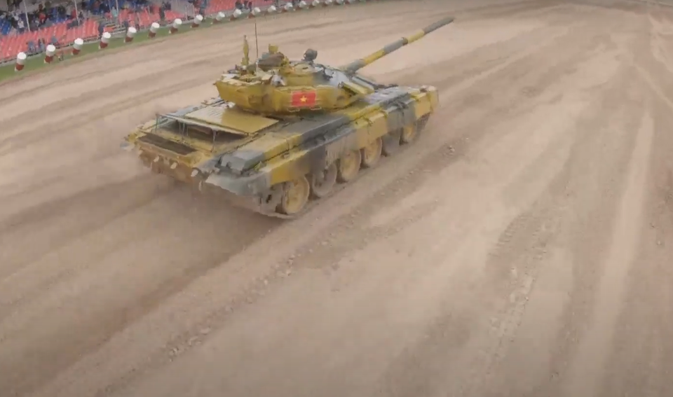 Xe tăng Việt Nam về nhì trong trận thi đấu thứ 3 tại Army Games - 7 Xe tăng Việt Nam về nhì trong trận thi đấu thứ 3 tại Army Games - 7