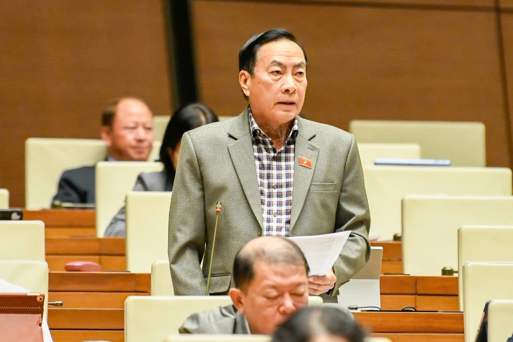 Cân nhắc khai thác khoáng sản khi khẩn cấp mà không cần thủ tục cấp phép - 2