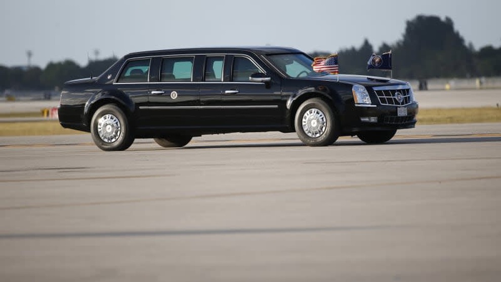 Lý do xe Quái thú của ông Biden vắng bóng trong chuyến công du Anh - 2 Lý do xe Quái thú của ông Biden vắng bóng trong chuyến công du Anh - 2