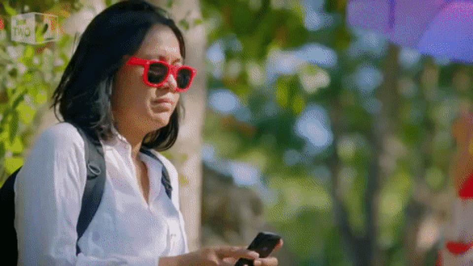 Những con khỉ có sở thích cướp đồ đắt tiền để vòi vĩnh phần ăn nhiều hơn - 4 Những con khỉ có sở thích cướp đồ đắt tiền để vòi vĩnh phần ăn nhiều hơn - 4