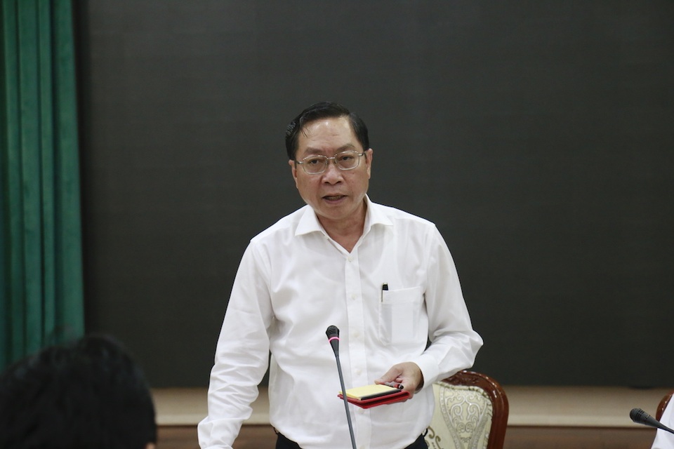TPHCM tổng lực đối phó virus Corona - 1 TPHCM tổng lực đối phó virus Corona - 1