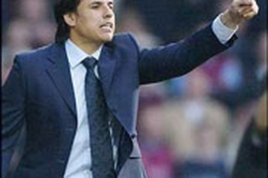 Fulham muốn tăng cường sức mạnh 