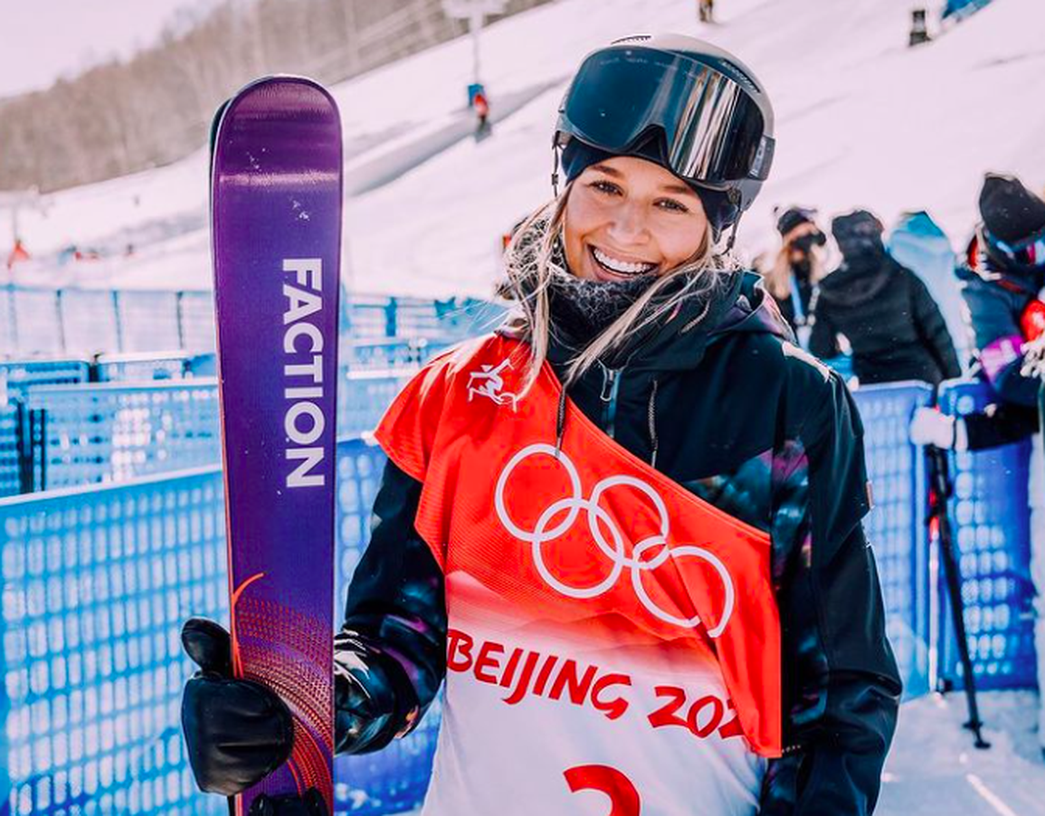 Kelly Sildaru: Thiên thần trượt tuyết tỏa sáng tại Olympic 2022 - 2 Kelly Sildaru: Thiên thần trượt tuyết tỏa sáng tại Olympic 2022 - 2