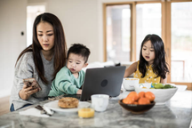 Những dấu hiệu cho thấy bạn "có chồng cũng như không"