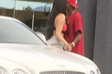 Em cô Kim đã hàn gắn quan hệ với Rapper gốc Việt