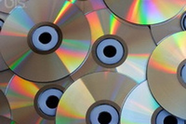 Đĩa CD trắng chính hãng sẽ "tuyệt chủng" tại Việt Nam?