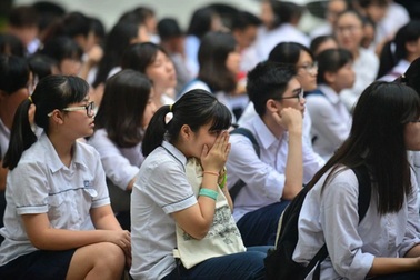 Quyền của học sinh đang bị nhà trường tước bỏ