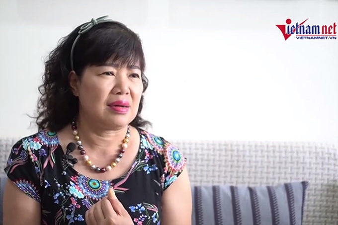 Chuyện người vợ hóa trang nghìn lần cho chồng đóng vai Bác Hồ